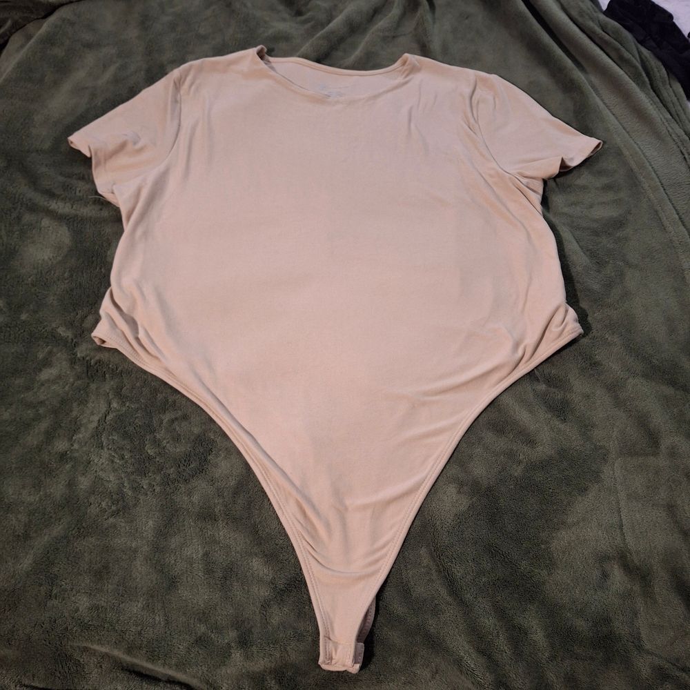 No Boundaries Stretchy Nude/Tan Short Sleeve Bodysuit